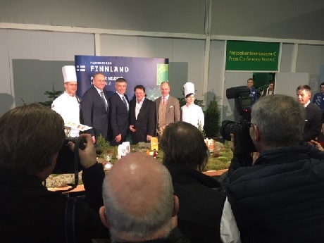 avauskuvakeskiviikko.jpg avauskuvakeskiviikko.jpg